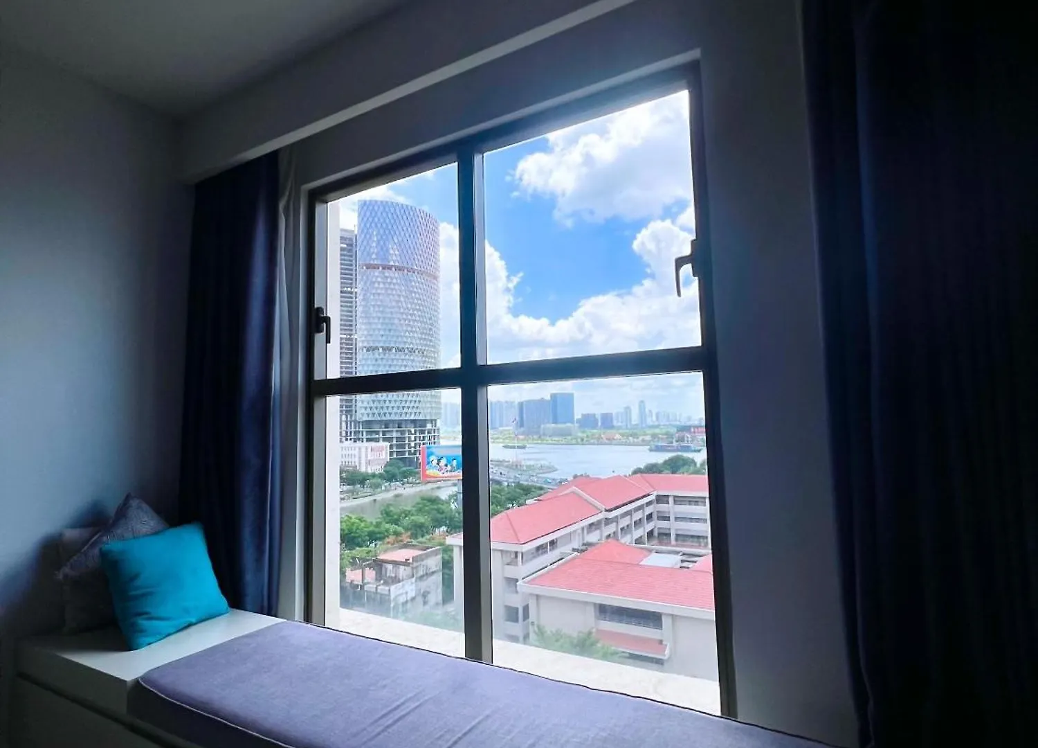 Blue Harbour - Saigon Royal Fully - Furnished Apt In Dist 4, 2 Bedrooms Ho Chi Minh City Apartment