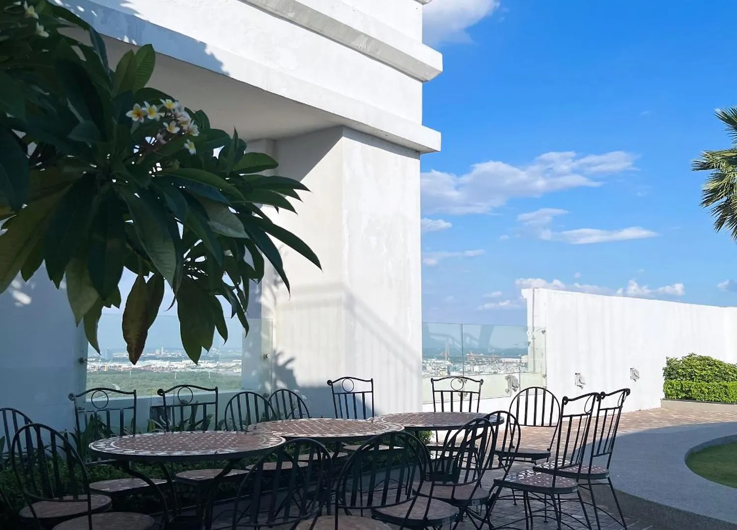 Apartment Blue Harbour - Saigon Royal Fully - Furnished Apt In Dist 4, 2 Bedrooms Ho Chi Minh City