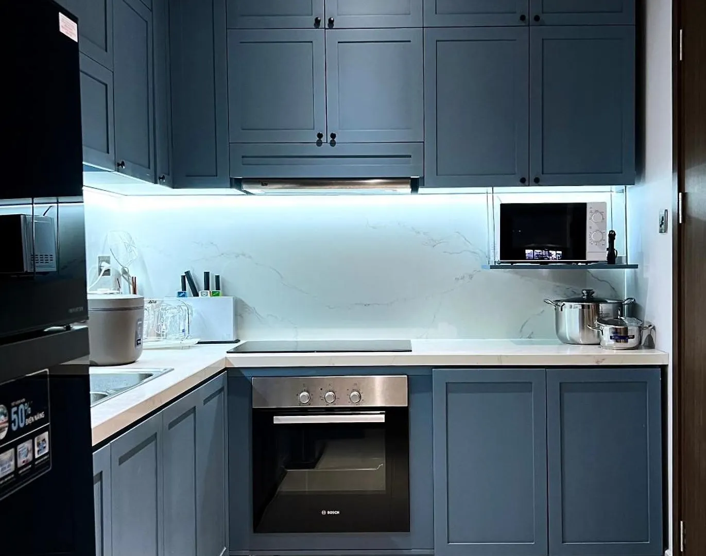 Blue Harbour - Saigon Royal Fully - Furnished Apt In Dist 4, 2 Bedrooms Хошимин
